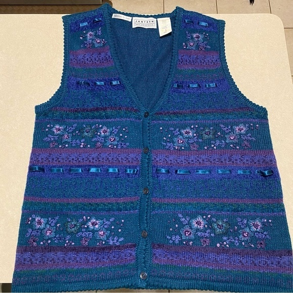 Vintage Jantzen Classic Embroidered Knit Vest Size Large - Picture 9 of 11